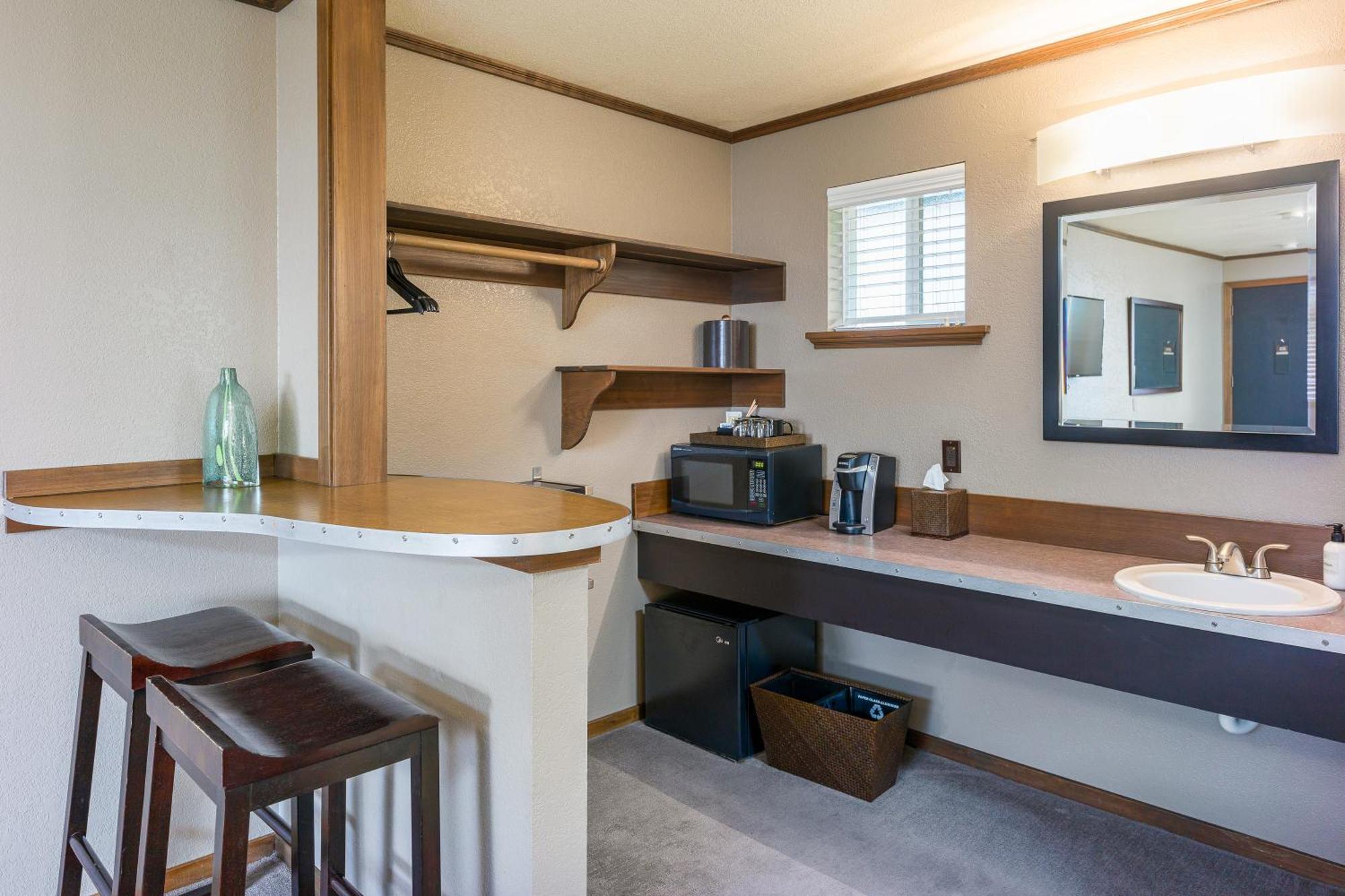 פריידי הרבור Earthbox Inn & Spa מראה חיצוני תמונה